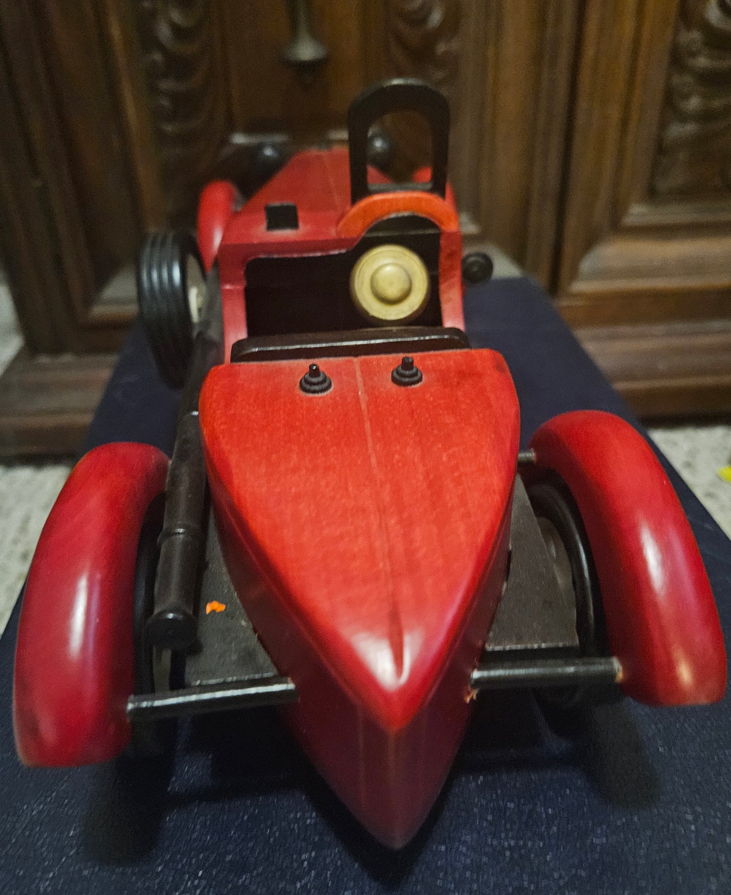 VINTAGE WOODEN TOY ROADSTER CAR