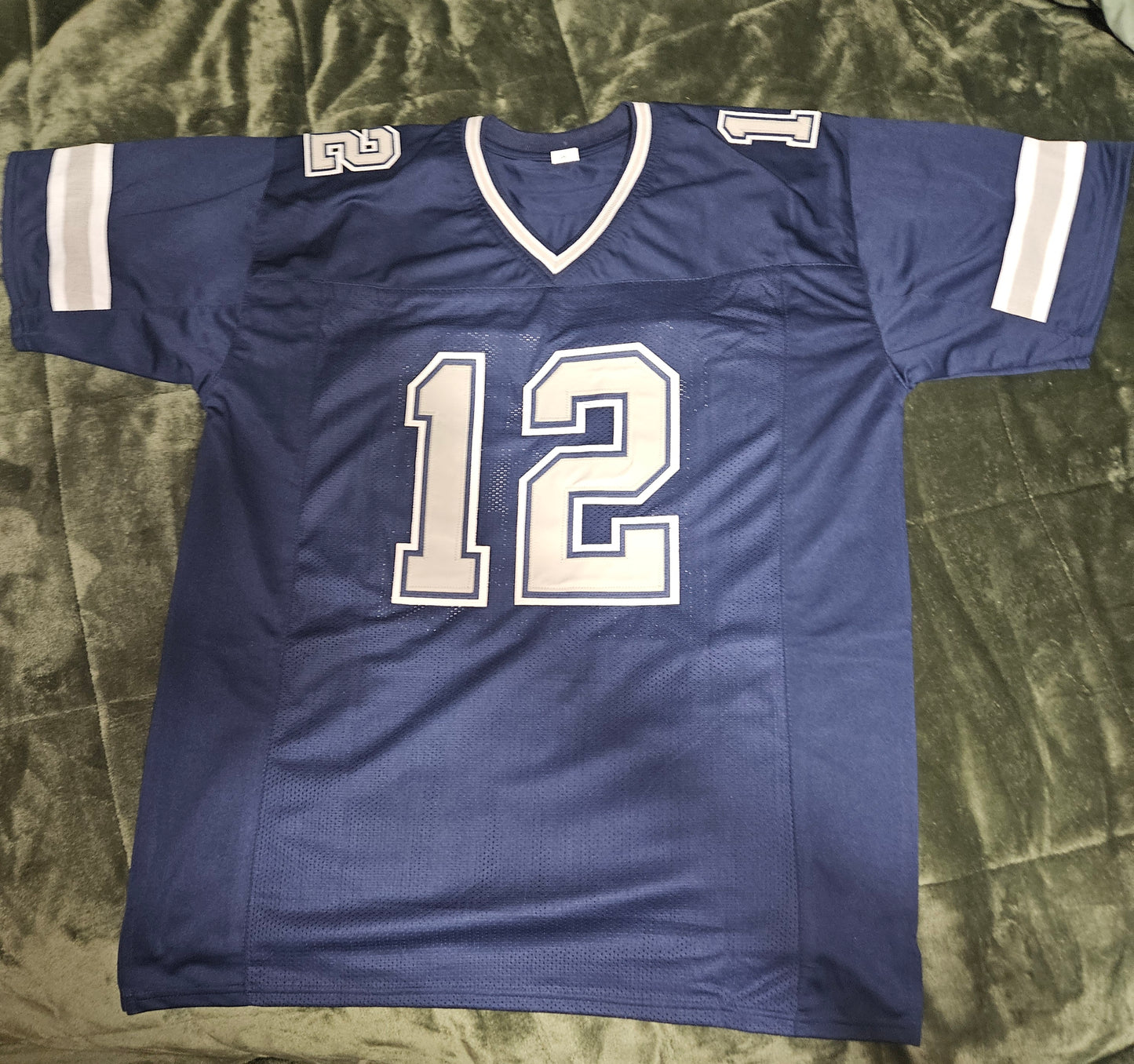 ROGER STAUBACH AUTOGRAPHED JERSEY