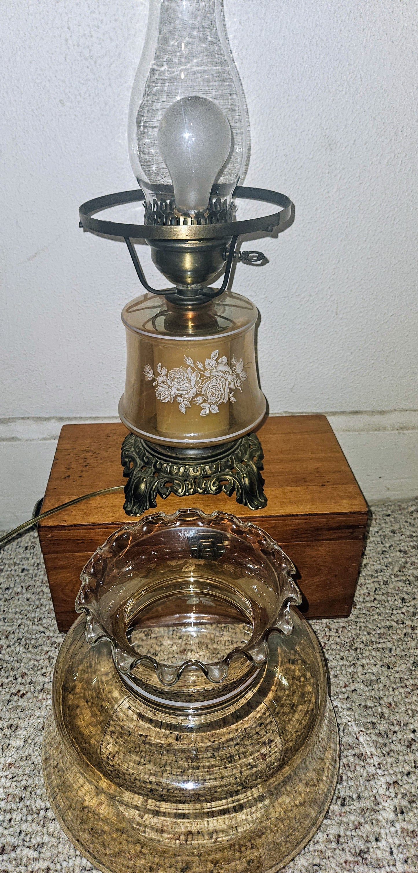 VINTAGE HURRICANE GONE WITH THE WIND LAMP