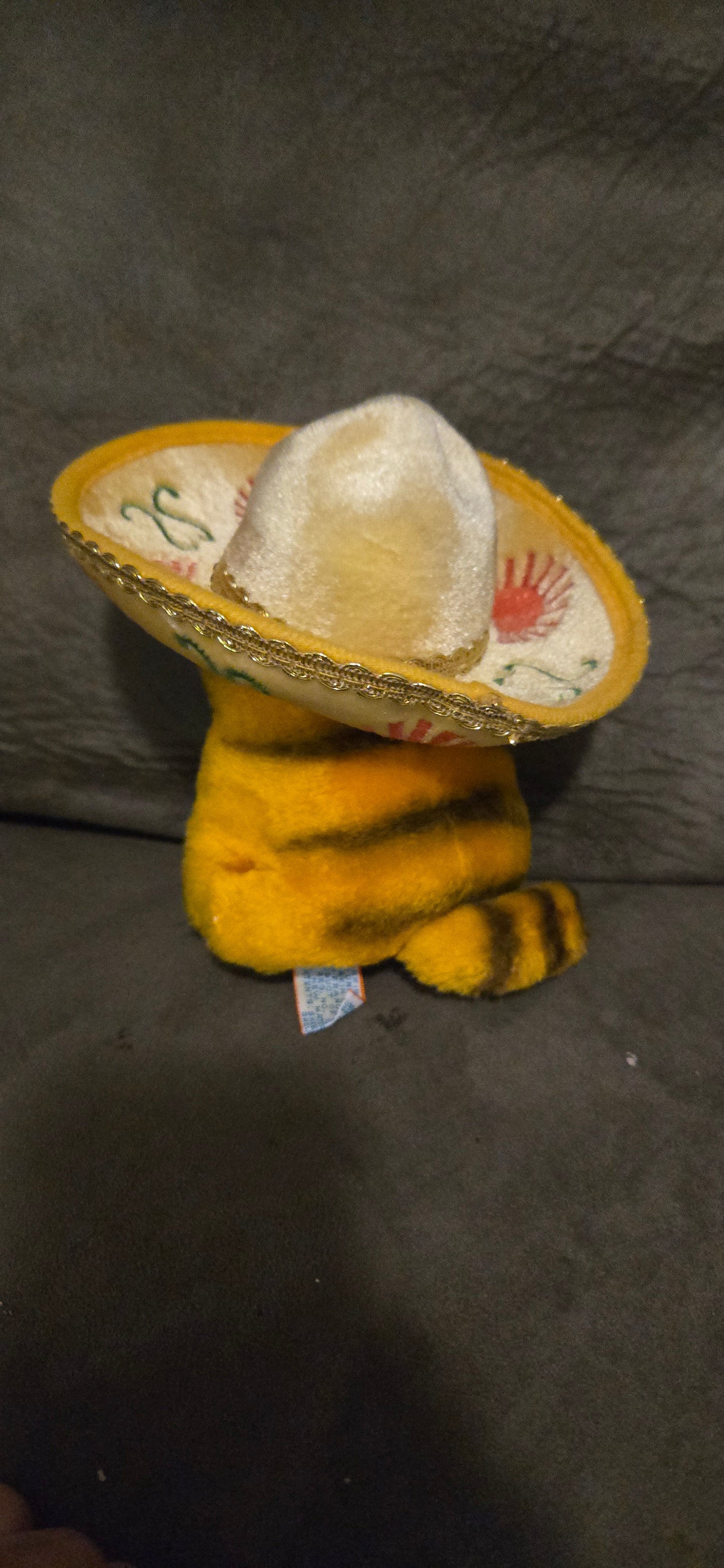 Garfield "One If A Kind"  1981 Vintage 5" Plush Toy / Custom Handmade Sombrero