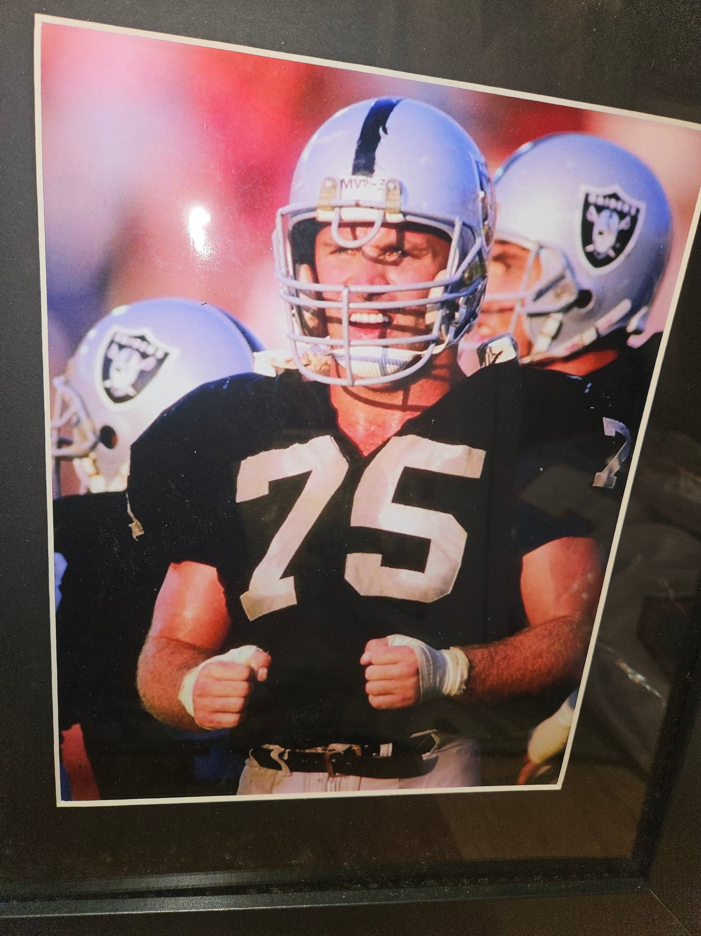 HOWIE LONG FRAMED AUTOGRAPHED JERSEY