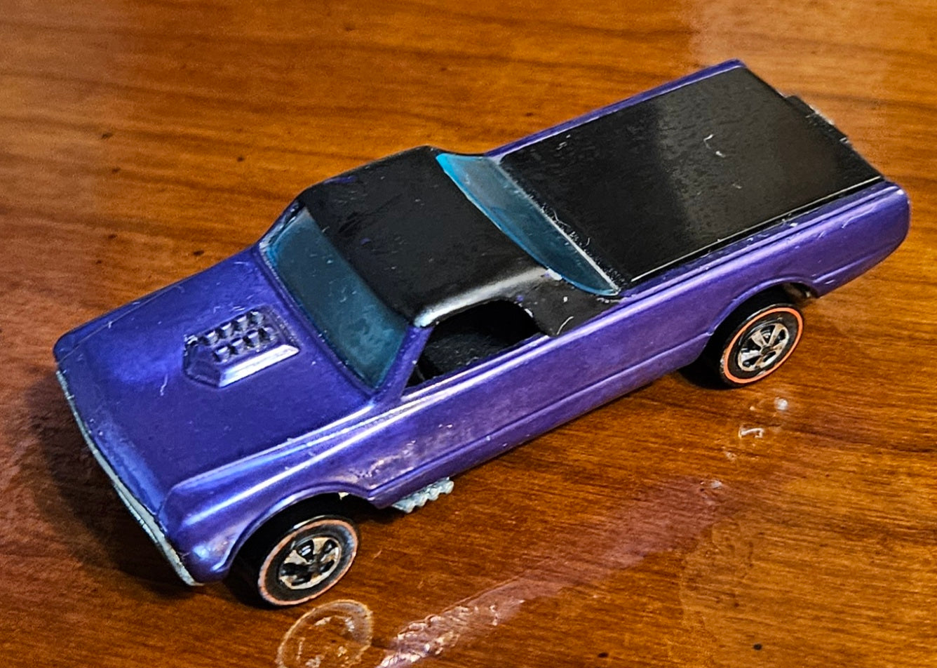 VINTAGE 1967 REDLINE HOT WHEEL CUSTOM FLEETSIDE PURPLE